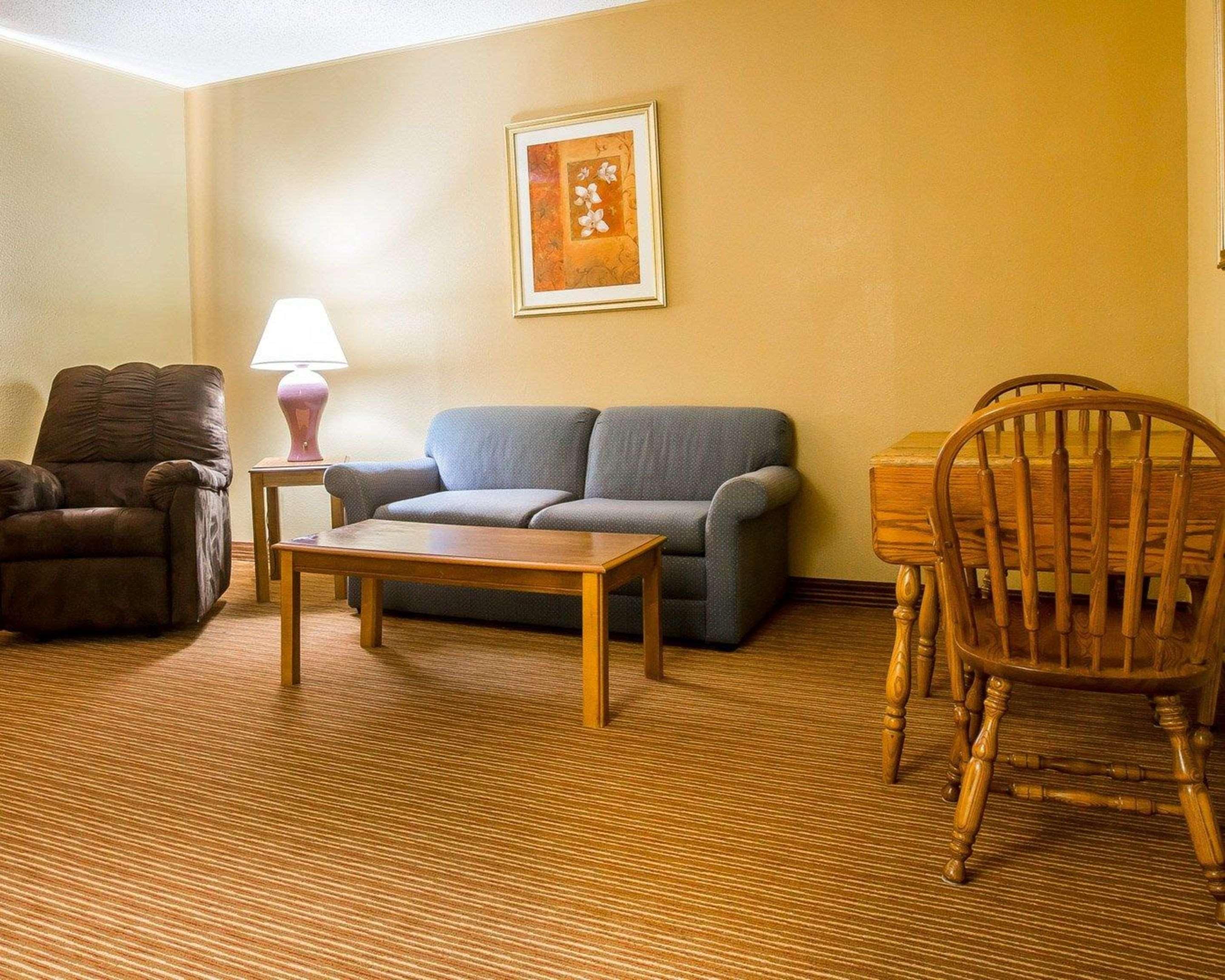 Surestay By Best Western Massena Kültér fotó