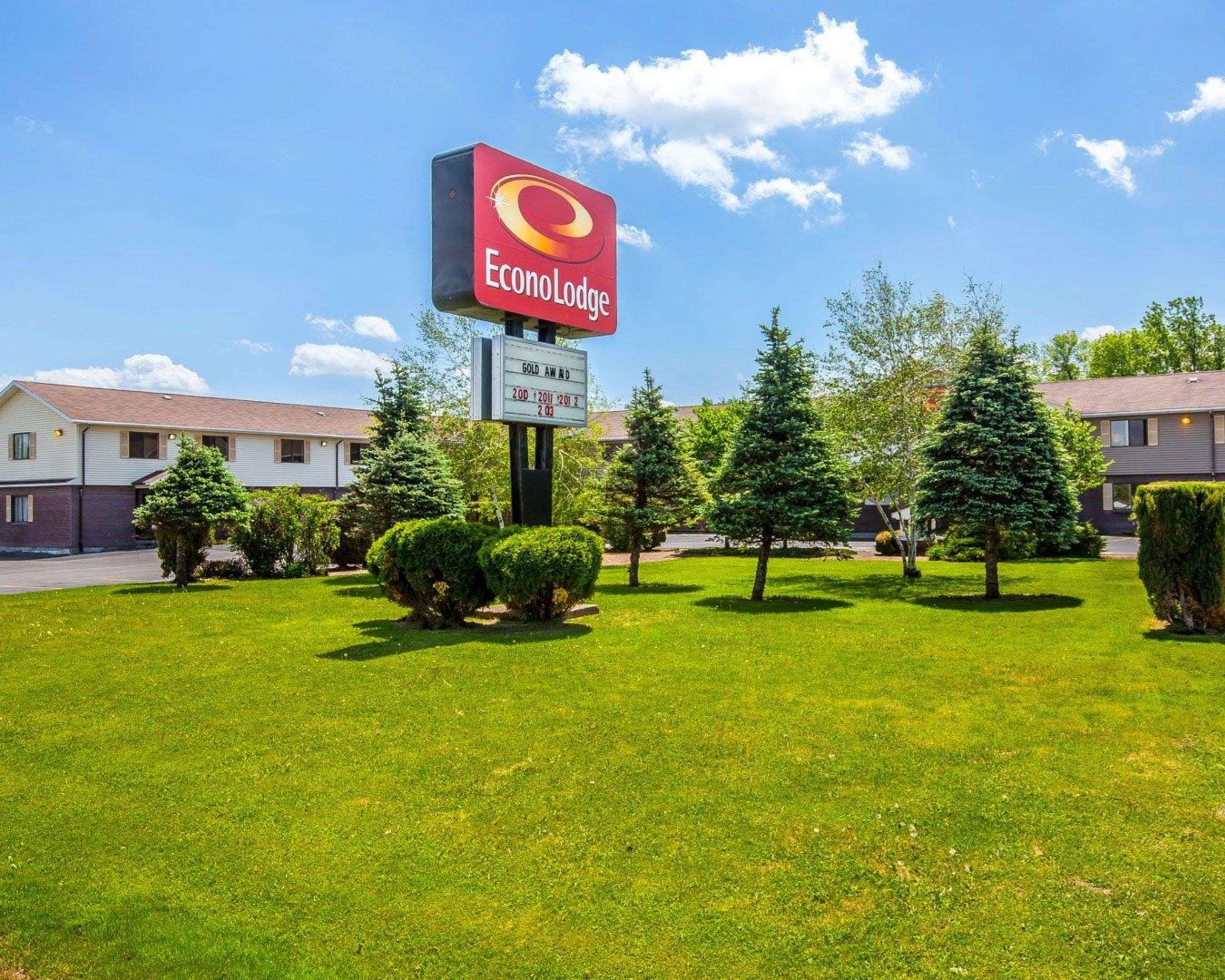 Surestay By Best Western Massena Kültér fotó